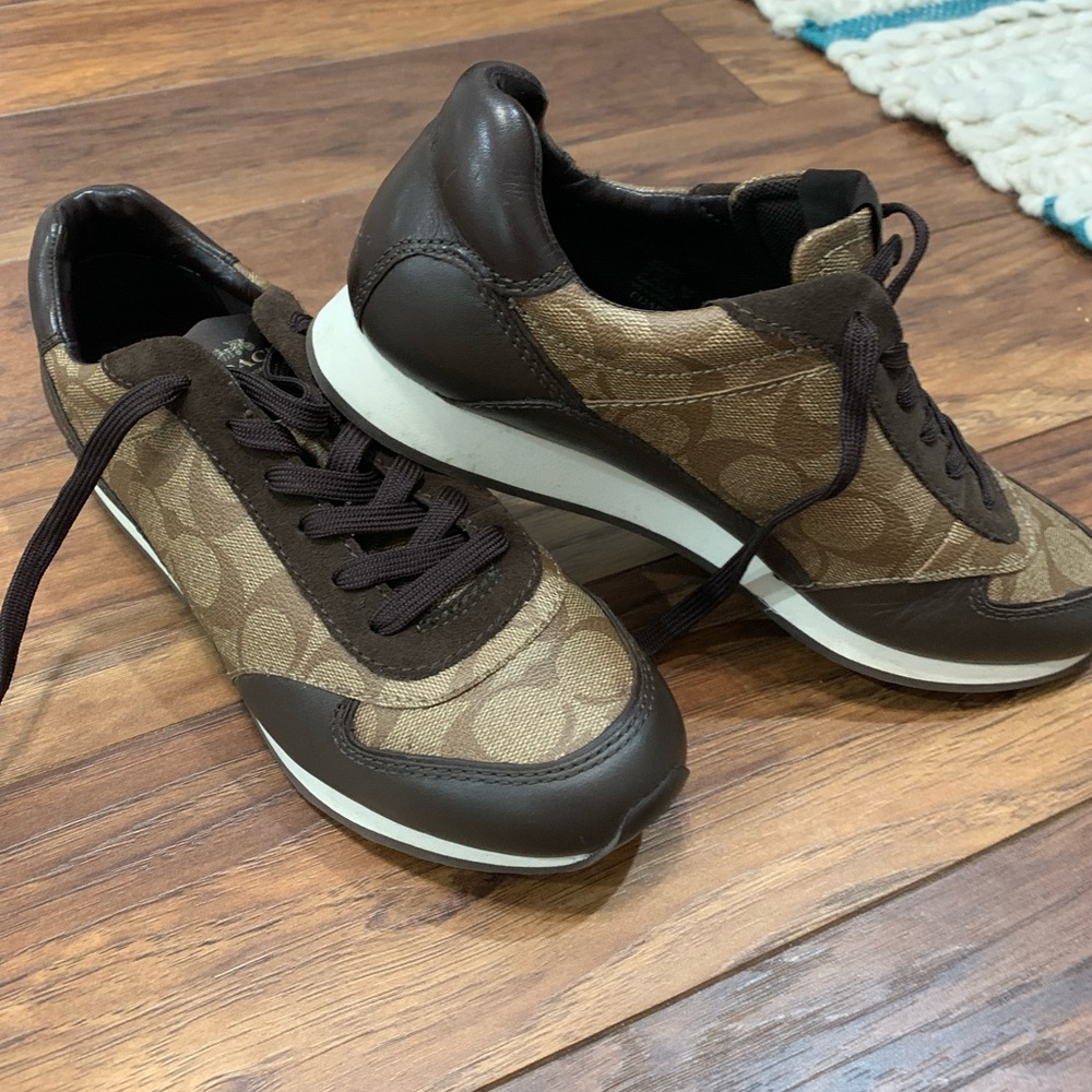 Womens Coach shoes, size 9B